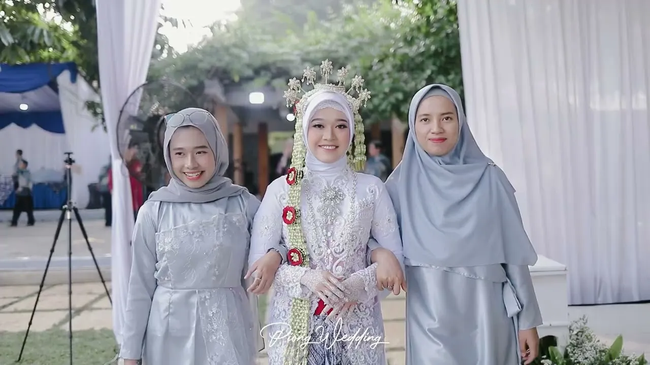 Film pernikahan Rika & Hadi